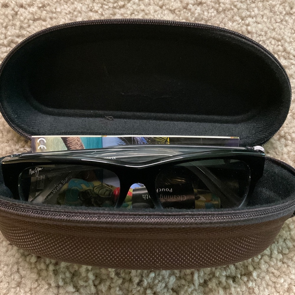 Maui Jim Sunglasses with case